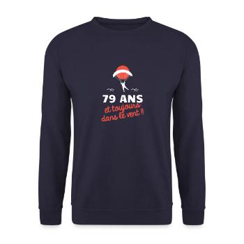 idée cadeau anniversaire amateurs de parapente - Sweat-shirt Unisexe - marine - Devant - Alina (178cm) & Michal (187cm)