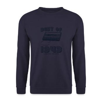 Retro Best of 1943 Mixtape Vintage 82. Geburtstag - Unisex Pullover - Navy - Vorne - Alina (178cm) & Michal (187cm)