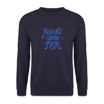 Vintage 1957 Graffiti Glitch - 68 ans de style - Sweat-shirt Unisexe - marine - Devant - Alina (178cm) & Michal (187cm)