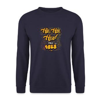 Hip-Hop Head Since 1968 - 57 Jahre Spitting Rhymes - Unisex Pullover - Navy - Vorne - Alina (178cm) & Michal (187cm)