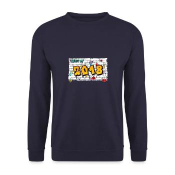 Rebel Wave 2018 Graffiti – 7 Jahre Urban Spirit - Unisex Pullover - Navy - Vorne - Alina (178cm) & Michal (187cm)