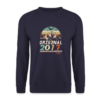 2023 vintage anniversaire rétro vintage cadeau - Sweat-shirt Unisexe - marine - Devant - Alina (178cm) & Michal (187cm)