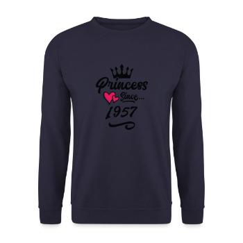 1957 Prinzessin Geburtstag - Unisex Pullover - Navy - Vorne - Alina (178cm) & Michal (187cm)