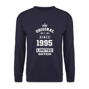 1995 limited edition birthday - Unisex Sweatshirt - navy - Front - Alina (178cm) & Michal (187cm)