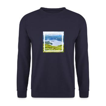 La nature est ma nouvelle boîte de nuit. La nature est à moi. - Sweat-shirt Unisexe - marine - Devant - Alina (178cm) & Michal (187cm)