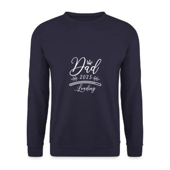 Dad 2025 Loading Papa Spruch - Unisex Pullover - Navy - Vorne - Alina (178cm) & Michal (187cm)