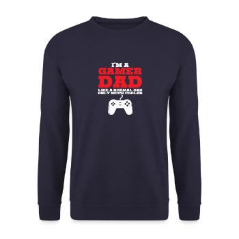 IM A GAMER DAD Geschenk Motiv T-Shirt - Unisex Pullover - Navy - Vorne - Alina (178cm) & Michal (187cm)