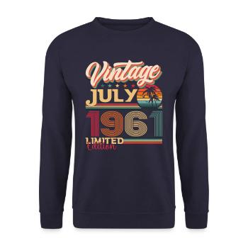 Millésime Juillet 1961 61ème anniversaire Hommes 61 ans - Sweat-shirt Unisexe - marine - Devant - Alina (178cm) & Michal (187cm)