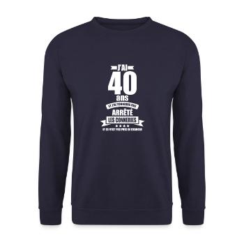 anniversaire 40 ans j'ai pas arrêté les conneries - Sweat-shirt Unisexe - marine - Devant - Alina (178cm) & Michal (187cm)