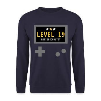 Level 19 freigeschaltet! Gamer Spieler Zocker - Unisex Pullover - Navy - Vorne - Alina (178cm) & Michal (187cm)