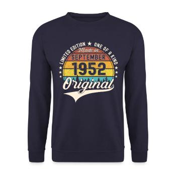 Original September Vintage 1952 Birthday Funny - Unisex Sweatshirt - navy - Front - Alina (178cm) & Michal (187cm)