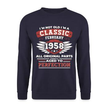 65. Geburtstag Februar Jahrgang 1958 Geschenk - Unisex Pullover - Navy - Vorne - Alina (178cm) & Michal (187cm)
