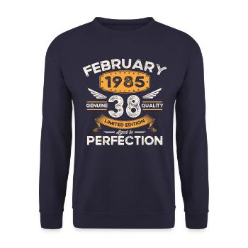 Né 1985 Vintage 38ème anniversaire rétro - Sweat-shirt Unisexe - marine - Devant - Alina (178cm) & Michal (187cm)