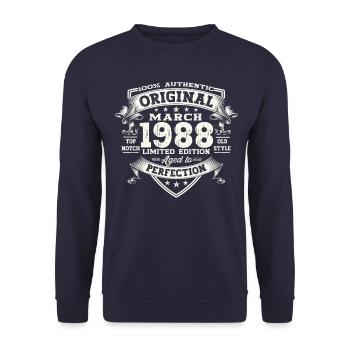35e anniversaire Mann Original March Né en 1988 - Sweat-shirt Unisexe - marine - Devant - Alina (178cm) & Michal (187cm)