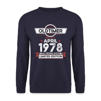45e anniversaire homme Oldtimer April né en 1978 - Sweat-shirt Unisexe - marine - Devant - Alina (178cm) & Michal (187cm)