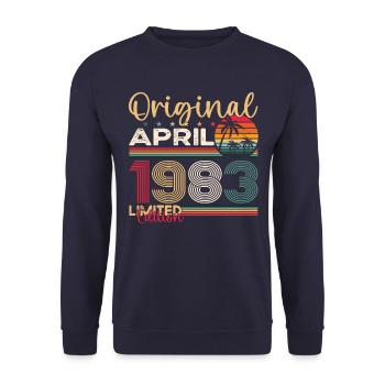 40e anniversaire homme avril né 1983 original - Sweat-shirt Unisexe - marine - Devant - Alina (178cm) & Michal (187cm)