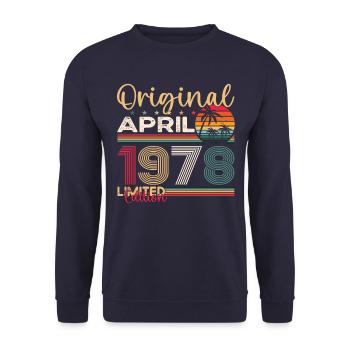 45e anniversaire homme April Né en 1978 Original - Sweat-shirt Unisexe - marine - Devant - Alina (178cm) & Michal (187cm)