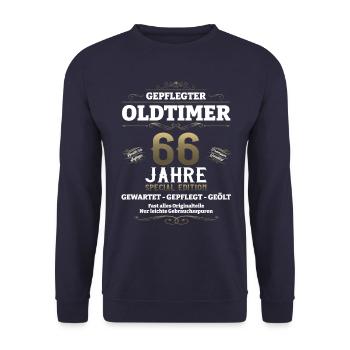 66. Geburtstag Mann Oldtimer Jahrgang 1957 - Unisex Pullover - Navy - Vorne - Alina (178cm) & Michal (187cm)