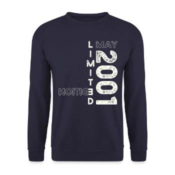 22nd Birthday Man Legendary May Vintage 2001 - Unisex Sweatshirt - navy - Front - Alina (178cm) & Michal (187cm)