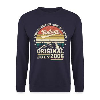 17th Birthday Man Original July Vintage 2006 - Unisex Sweatshirt - navy - Front - Alina (178cm) & Michal (187cm)