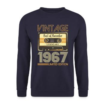 56e anniversaire Cassette novembre Vintage 1967 - Sweat-shirt Unisexe - marine - Devant - Alina (178cm) & Michal (187cm)