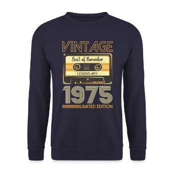 48e anniversaire Cassette Novembre Vintage 1975 - Sweat-shirt Unisexe - marine - Devant - Alina (178cm) & Michal (187cm)