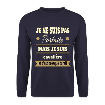 Cadeau pas parfaite mais cavalière cheval - Sweat-shirt Unisexe - marine - Devant - Alina (178cm) & Michal (187cm)