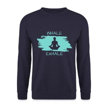 Inhale Exhale Yoga Meditation - Unisex Pullover - Navy - Vorne - Alina (178cm) & Michal (187cm)