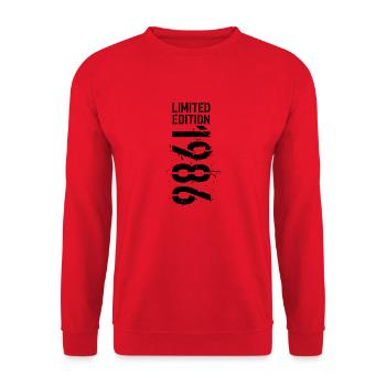 LIMITIERTE EDITION 1986 SCHWARZ - Unisex Pullover - Rot - Vorne - Alina (178cm) & Michal (187cm)