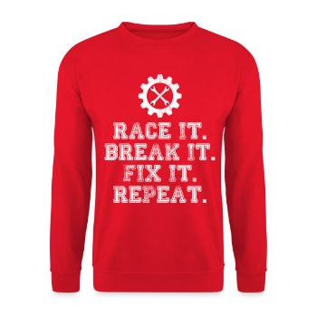 Race It Break It Fix It Repeat Racing Mechanic - Sweat-shirt Unisexe - rouge - Devant - Alina (178cm) & Michal (187cm)