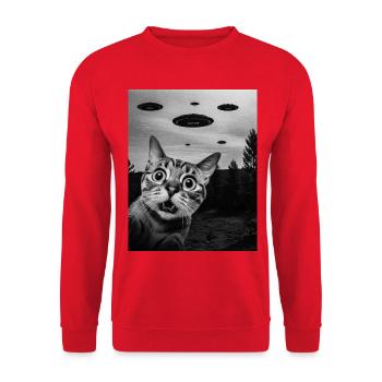 Cat Alien Invasion Uap Weirdcore - Unisex Sweatshirt - red - Front - Alina (178cm) & Michal (187cm)