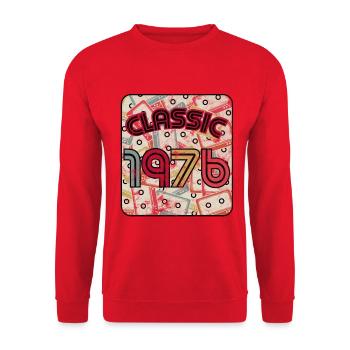 Vintage 1976 - Unisex Pullover - Rot - Vorne - Alina (178cm) & Michal (187cm)