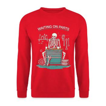 Lustiges Warten auf Teile-Mechaniker-Skelett - Unisex Pullover - Rot - Vorne - Alina (178cm) & Michal (187cm)