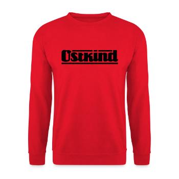Ostkind Schriftzug - Unisex Pullover - Rot - Vorne - Alina (178cm) & Michal (187cm)