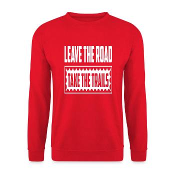 Leave The Road Take The Trails - Unisex Pullover - Rot - Vorne - Alina (178cm) & Michal (187cm)