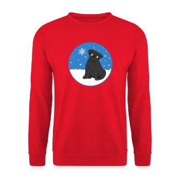Schwarzer Mops im Schnee - Unisex Pullover - Rot - Vorne - Alina (178cm) & Michal (187cm)