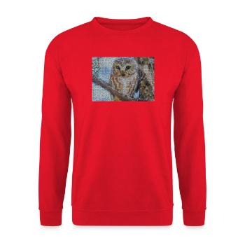 Nächtliche Eulen-Mosaik - Unisex Pullover - Rot - Vorne - Alina (178cm) & Michal (187cm)
