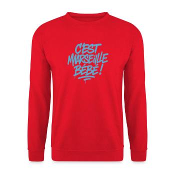 C’est Marseille Bébé – Tag bleu graffiti - Sweat-shirt Unisexe - rouge - Devant - Alina (178cm) & Michal (187cm)