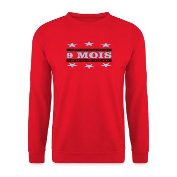 9 MOIS - Sweat-shirt Unisexe - rouge - Devant - Alina (178cm) & Michal (187cm)