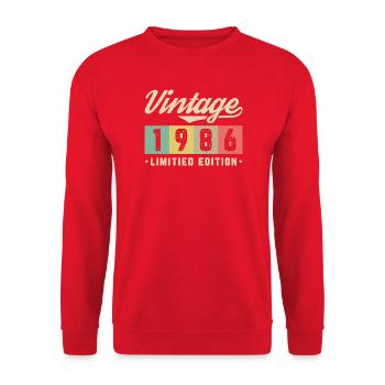 Vintage 1986 Limitierte Edition - Unisex Pullover - Rot - Vorne - Alina (178cm) & Michal (187cm)