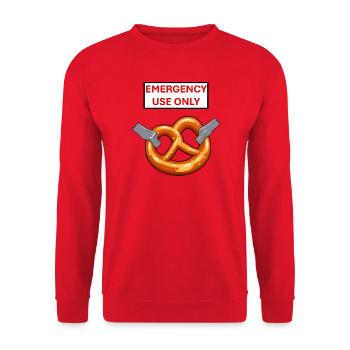 Notfall-Pretzel-Exklusivnutzung - Unisex Pullover - Rot - Vorne - Alina (178cm) & Michal (187cm)