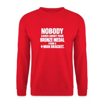 NoBS Grappling – Bronze Medal 4-Man Bracket - Unisex Pullover - Rot - Vorne - Alina (178cm) & Michal (187cm)