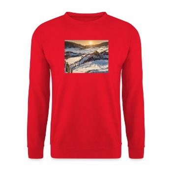 Sonnenaufgang in der Winterlandschaft - Unisex Pullover - Rot - Vorne - Alina (178cm) & Michal (187cm)