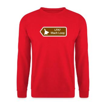 Tieffluggebiet 7 Straßenschild - Unisex Pullover - Rot - Vorne - Alina (178cm) & Michal (187cm)