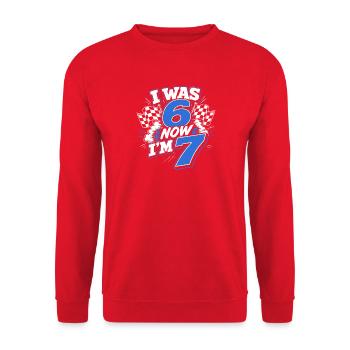 Von 6 zu 7 Comic Geburtstag - Unisex Pullover - Rot - Vorne - Alina (178cm) & Michal (187cm)