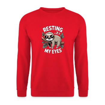 Resting My Eyes Schlafendes Faultier - Unisex Pullover - Rot - Vorne - Alina (178cm) & Michal (187cm)