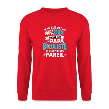 Papa Bouliste Parfait Pétanque Humour - Sweat-shirt Unisexe - rouge - Devant - Alina (178cm) & Michal (187cm)