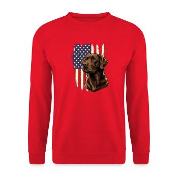 Chocolate Lab US-Flagge – Patriotischer Labrador-Labrador-Vater - Unisex Pullover - Rot - Vorne - Alina (178cm) & Michal (187cm)