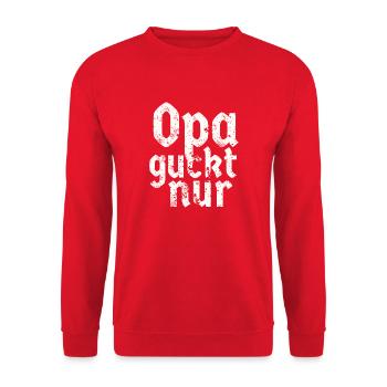 Opa guckt nur - Unisex Pullover - Rot - Vorne - Alina (178cm) & Michal (187cm)