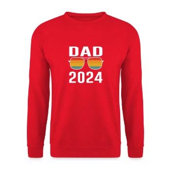 Dad 2024 Father Papa Gift retro - Unisex Sweatshirt - red - Front - Alina (178cm) & Michal (187cm)